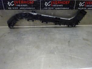 Used Rear bumper bracket, right Toyota Corolla Touring Sport (E21/EH1) 1.8 16V Hybrid Price on request offered by Verhoef Cars & Parts