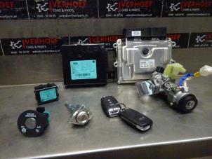 Used Set of cylinder locks (complete) Kia Rio IV (YB) 1.0i T-GDi 100 12V Price on request offered by Verhoef Cars & Parts
