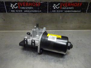 Gebrauchte Scheibenwischermotor vorne Kia Picanto (JA) 1.0 DPi 12V Preis € 75,00 Margenregelung angeboten von Verhoef Cars & Parts