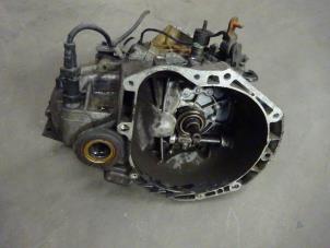Usados Caja de cambios Kia Picanto (BA) 1.1 12V Precio de solicitud ofrecido por Verhoef Cars & Parts