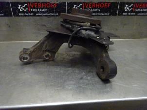 Used Knuckle, front right Fiat Doblo Cargo (263) 1.3 MJ 16V DPF Euro 5 Price on request offered by Verhoef Cars & Parts