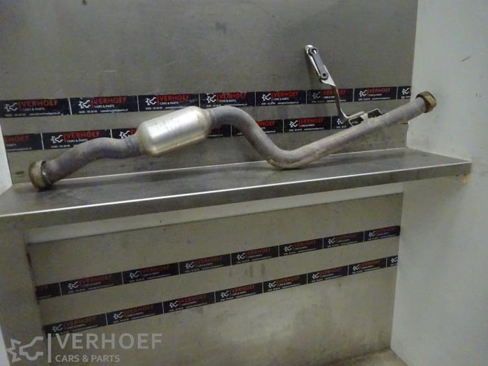 Gebrauchte Auspuff Mitteldämpfer Mercedes E (W212) E-250 CGI 16V BlueEfficiency Preis € 100,00 Margenregelung angeboten von Verhoef Cars & Parts