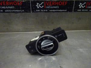 Usados Interruptor de luz Mercedes E (W212) E-250 CGI 16V BlueEfficiency Precio de solicitud ofrecido por Verhoef Cars & Parts