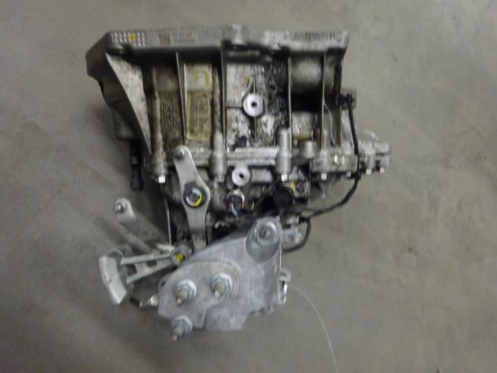 Gearbox Ford Transit Courier 1.5 TDCi 75 XUCF 6MX65