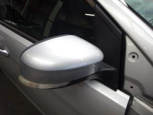 Used Wing mirror, right Ford Focus 2 Wagon 1.8 16V Price on request offered by Verhoef Cars & Parts