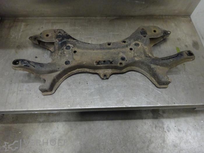 Gebrauchte Unterrahmen Toyota Corolla Verso (E12) 1.6 16V VVT-i Preis auf Anfrage angeboten von Verhoef Cars & Parts
