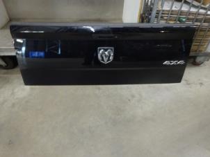 Begagnade Baklucka Dodge 1500 Standard Cab (DS) 5.7 Hemi V8 Pris € 907,50 Inklusive moms erbjuds av Verhoef Cars & Parts