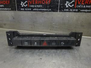 Used Panic lighting switch Dodge 1500 Standard Cab (DS/DJ/D2) 5.7 Hemi V8 Price on request offered by Verhoef Cars & Parts