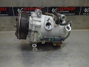 Usados Bomba de aire acondicionado Opel Corsa F (UB/UH/UP) 1.2 Turbo 12V 100 Precio de solicitud ofrecido por Verhoef Cars & Parts