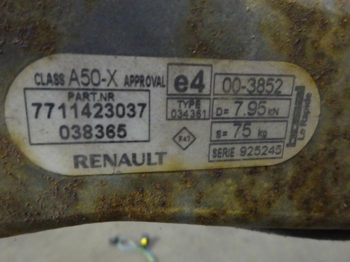 Hak holowniczy z Renault Scénic III (JZ) 2.0 16V CVT 2011