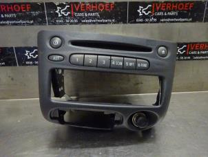 Used CD player Toyota Yaris Verso (P2) 1.3 16V Price € 75,00 Margin scheme offered by Verhoef Cars & Parts