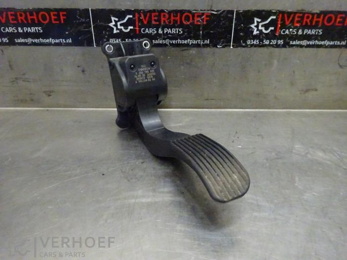 Gebrauchte Gaspedalposition Sensor Mercedes Vito (639.6) 2.2 116 CDI 16V Euro 5 Preis € 48,40 Mit Mehrwertsteuer angeboten von Verhoef Cars & Parts