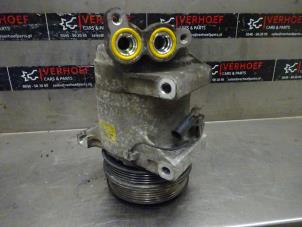 Used Air conditioning pump Volvo V50 (MW) 2.4 20V Price € 100,00 Margin scheme offered by Verhoef Cars & Parts