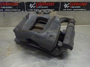 Used Front brake calliper, right Nissan NV 300 1.6 dCi 125 Price on request offered by Verhoef Cars & Parts