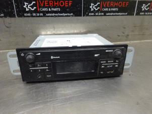 Gebrauchte Radio CD Spieler Nissan NV 300 1.6 dCi 125 Preis auf Anfrage angeboten von Verhoef Cars & Parts