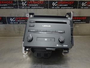 Usados Reproductor de CD y radio Lexus CT 200h 1.8 16V Precio de solicitud ofrecido por Verhoef Cars & Parts