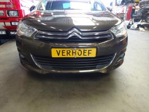 Used Front end, complete Citroen C4 Berline (NC) 1.6 16V VTi Price on request offered by Verhoef Cars & Parts