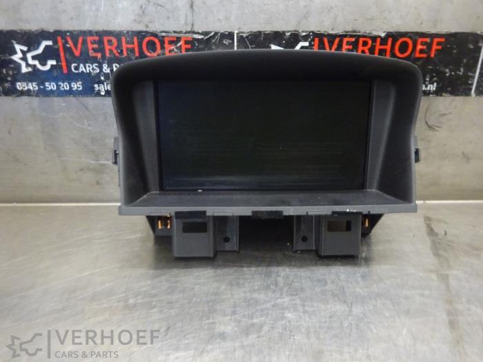 Begagnade Innerdisplay Chevrolet Cruze 1.8 16V VVT Bifuel Pris € 150,00 Marginaltabell erbjuds av Verhoef Cars & Parts