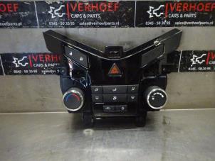 Usados Panel de control de calefacción Chevrolet Cruze 1.8 16V VVT Bifuel Precio de solicitud ofrecido por Verhoef Cars & Parts