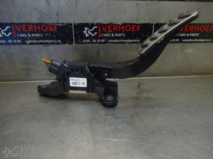 Begagnade Gaspedalsensor Kia Picanto (JA) 1.0 T-GDI 12V Pris € 40,00 Marginaltabell erbjuds av Verhoef Cars & Parts