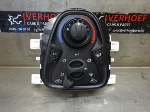 Używane Panel sterowania nagrzewnicy Toyota Aygo (B40) 1.0 12V VVT-i Cena na żądanie oferowane przez Verhoef Cars & Parts