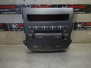 Gebrauchte Radiobedienfeld Mitsubishi Outlander (CW) 2.0 16V 4x2 Preis auf Anfrage angeboten von Verhoef Cars & Parts
