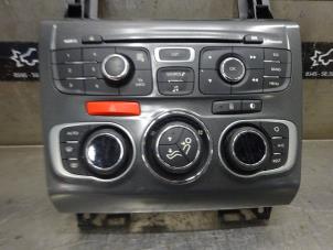 Used Multi-media control unit Citroen C4 Berline (NC) 1.6 16V VTi Price on request offered by Verhoef Cars & Parts