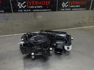 Used Tailgate lock mechanism Seat Ateca (5FPX) 1.6 TDI 115 Price on request offered by Verhoef Cars & Parts