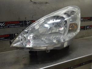Gebrauchte Scheinwerfer links Peugeot Partner (GC/GF/GG/GJ/GK) 1.6 HDI 90 16V Preis € 108,90 Mit Mehrwertsteuer angeboten von Verhoef Cars & Parts