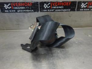 Used Rear seatbelt, right Renault Clio IV (5R) 1.2 16V Price on request offered by Verhoef Cars & Parts