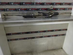 Used Power steering box Fiat Doblo Cargo (223) 1.3 JTD 16V Multijet Price on request offered by Verhoef Cars & Parts