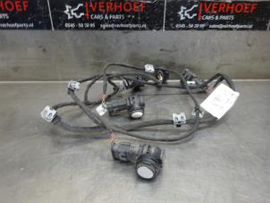 Used PDC Sensor Set Skoda Octavia Combi (NXAC) 1.0 TSI e-TEC 12V Price on request offered by Verhoef Cars & Parts