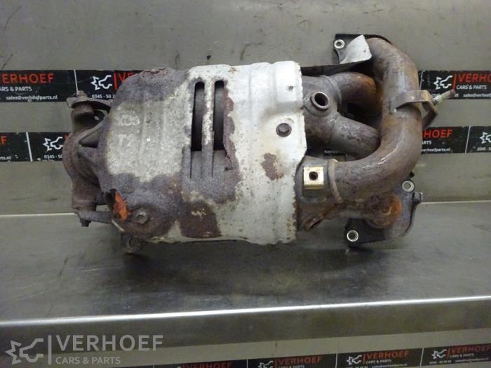 Usagé Catalyseur Toyota Avensis Wagon (T25/B1E) 2.0 16V VVT-i D4 Prix sur demande proposé par Verhoef Cars & Parts