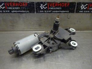 Used Rear wiper motor Volkswagen Transporter T5 2.0 BiTDI DRF Price on request offered by Verhoef Cars & Parts