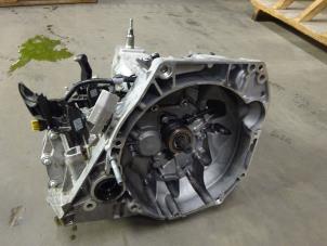Used Gearbox Nissan Micra (K14) 1.0 IG-T 92 Price on request offered by Verhoef Cars & Parts