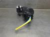 Windscreen washer pump from a Nissan Micra (K14) 1.0 IG-T 92 2022