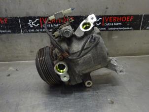 Used Air conditioning pump Daihatsu Sirion 2 (M3) 1.3 16V DVVT Price € 100,00 Margin scheme offered by Verhoef Cars & Parts