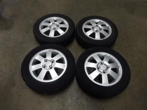 Usados Juego de llantas deportivas + neumáticos Mitsubishi Space Star (A0) 1.0 12V Precio de solicitud ofrecido por Verhoef Cars & Parts