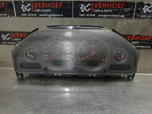 Usados Panel de instrumentación Volvo XC90 I 2.9 T6 24V Precio € 200,00 Norma de margen ofrecido por Verhoef Cars & Parts