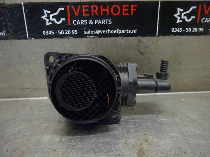 Usagé Débitmètre Volkswagen Transporter/Caravelle T5 1.9 TDi Prix sur demande proposé par Verhoef Cars & Parts