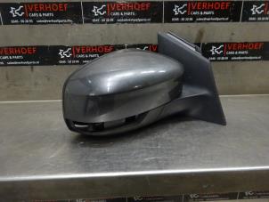 Used Wing mirror, right Ford Focus 3 Wagon 1.0 Ti-VCT EcoBoost 12V 140 Price on request offered by Verhoef Cars & Parts