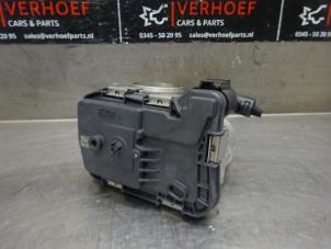 Używane Przepustnica Volkswagen Polo VI (AW1) 1.0 TSI 12V Cena na żądanie oferowane przez Verhoef Cars & Parts