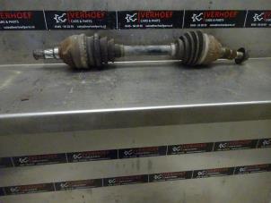 Used Front drive shaft, left Opel Vectra C GTS 2.2 DIG 16V Price € 50,00 Margin scheme offered by Verhoef Cars & Parts