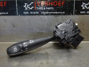 Used Light switch Hyundai i10 (F5) 1.2i 16V Price on request offered by Verhoef Cars & Parts