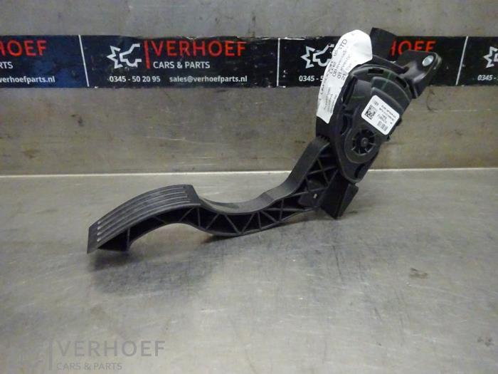 Begagnade Gaspedalsensor Ford Focus 3 1.0 Ti-VCT EcoBoost 12V 125 Pris € 60,50 Inklusive moms erbjuds av Verhoef Cars & Parts