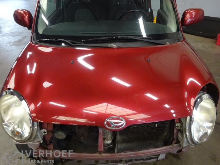 Używane Maska Daihatsu Trevis 1.0 12V DVVT Cena € 350,00 Procedura marży oferowane przez Verhoef Cars & Parts