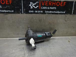 Used Windscreen washer pump Volkswagen Scirocco (137/13AD) 1.4 TSI 160 16V Price on request offered by Verhoef Cars & Parts