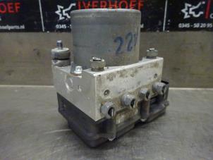 Used ABS pump Citroen Berlingo 1.6 Hdi 75 Price on request offered by Verhoef Cars & Parts