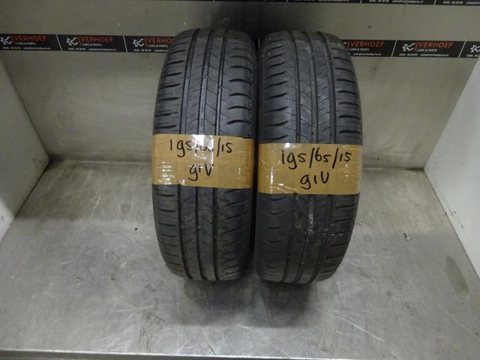 Tyre with tyre size 195/65/16 - MICHELIN - Verhoef Cars & Parts