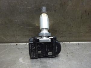 Używane Czujnik cisnienia opon Suzuki Ignis (MF) 1.2 Dual Jet 16V Cena € 20,00 Procedura marży oferowane przez Verhoef Cars & Parts